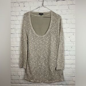 Le Chateau beautiful knit and sheer like panel sweater. Size XL